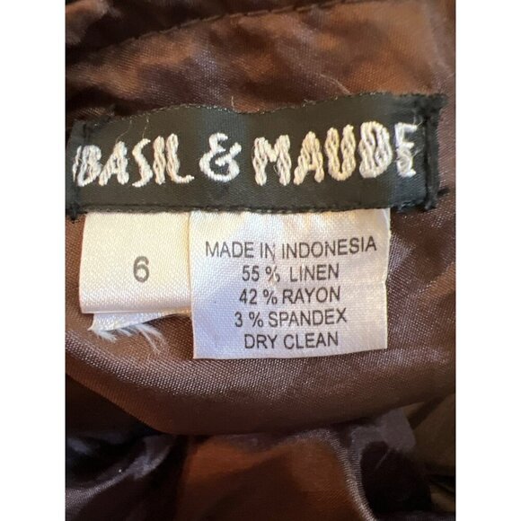 Elegant Black and Gold Maxi Skirt - Picture 2 of 8